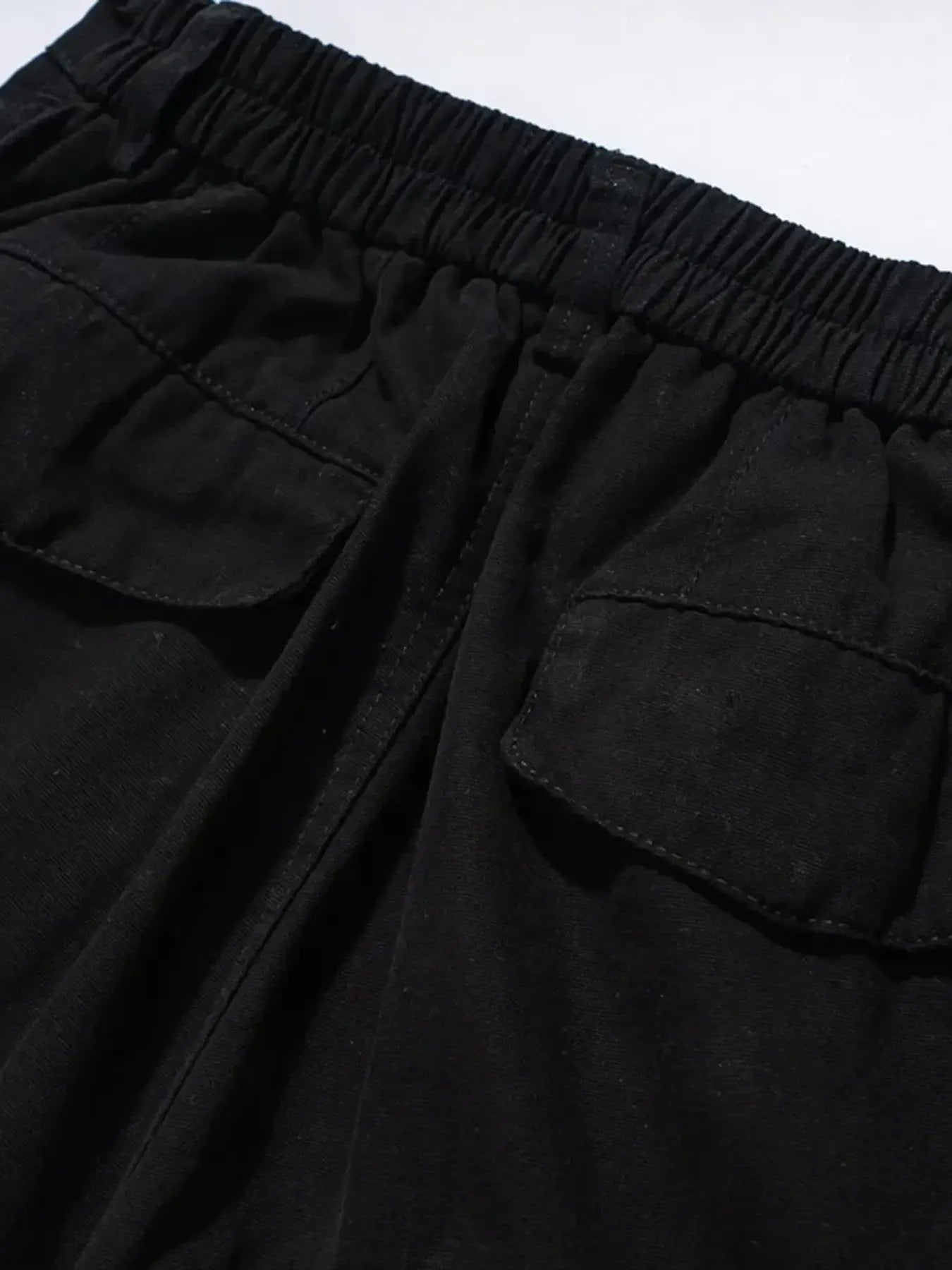 Men's Loose Fit Cargo Pants with Multiple Pockets